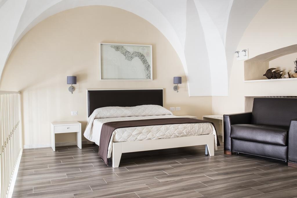 Faro Bianco Gallipoli - Suites & Apartments 외부 사진