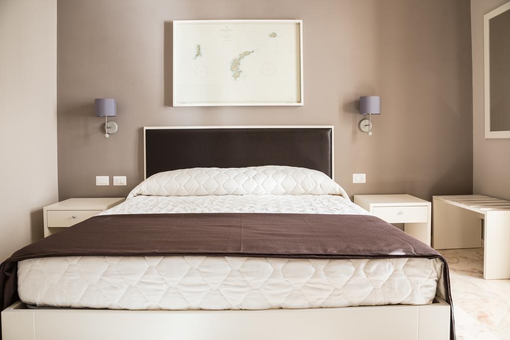 Faro Bianco Gallipoli - Suites & Apartments 외부 사진