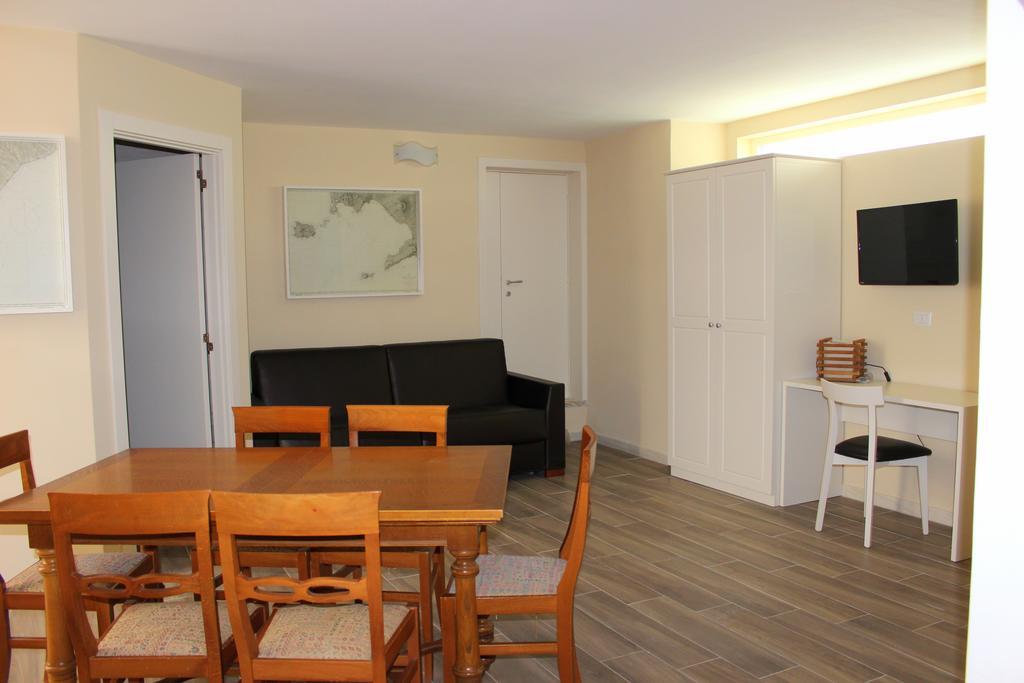 Faro Bianco Gallipoli - Suites & Apartments 외부 사진