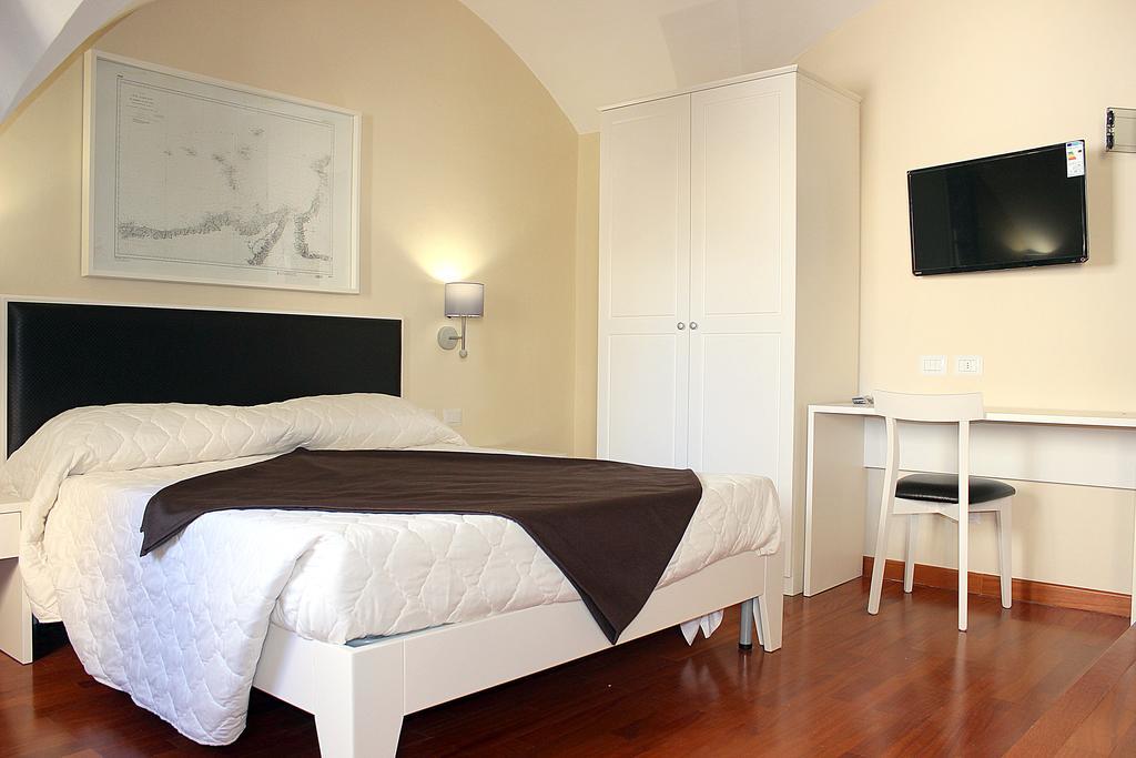 Faro Bianco Gallipoli - Suites & Apartments 외부 사진