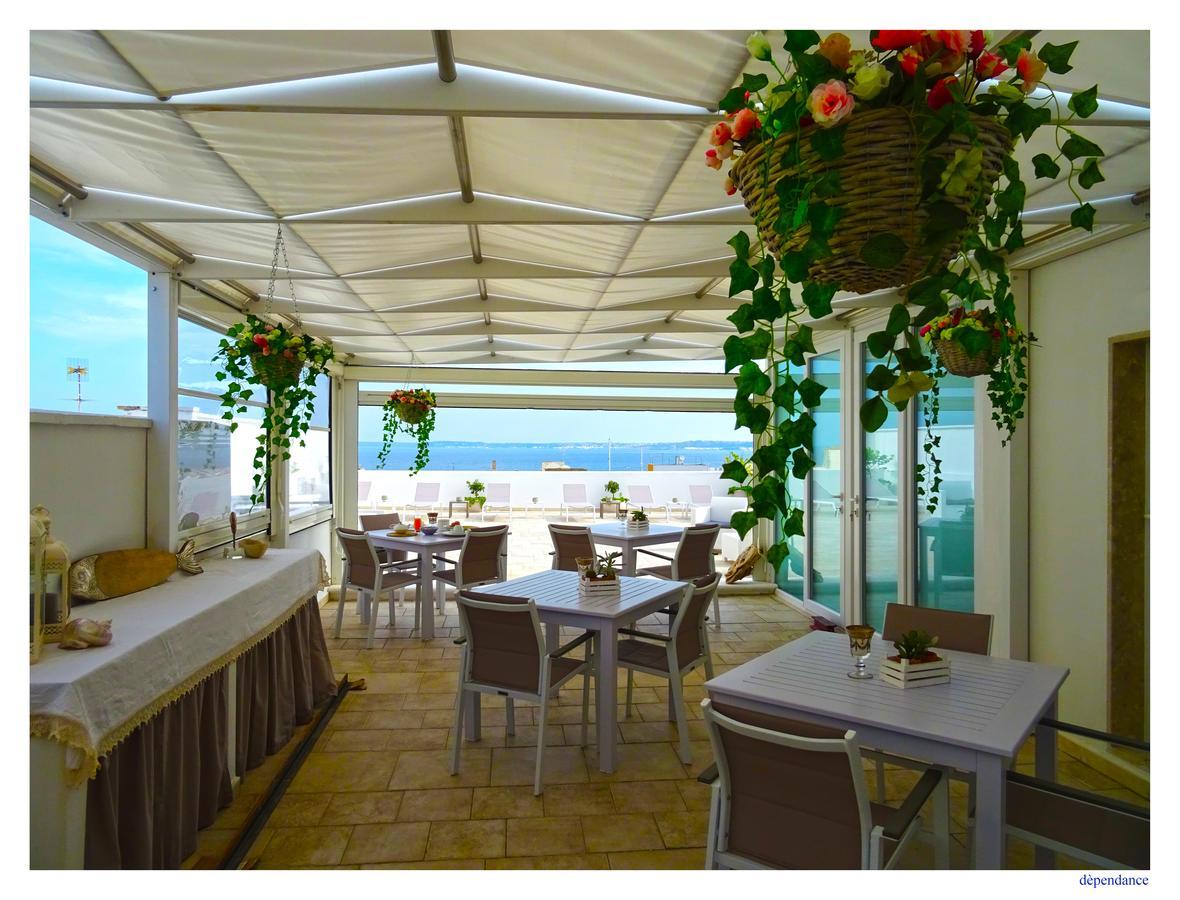 Faro Bianco Gallipoli - Suites & Apartments 외부 사진